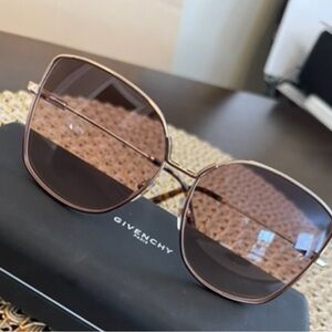 GIVENCHY Sunglasses GV7184/G/S